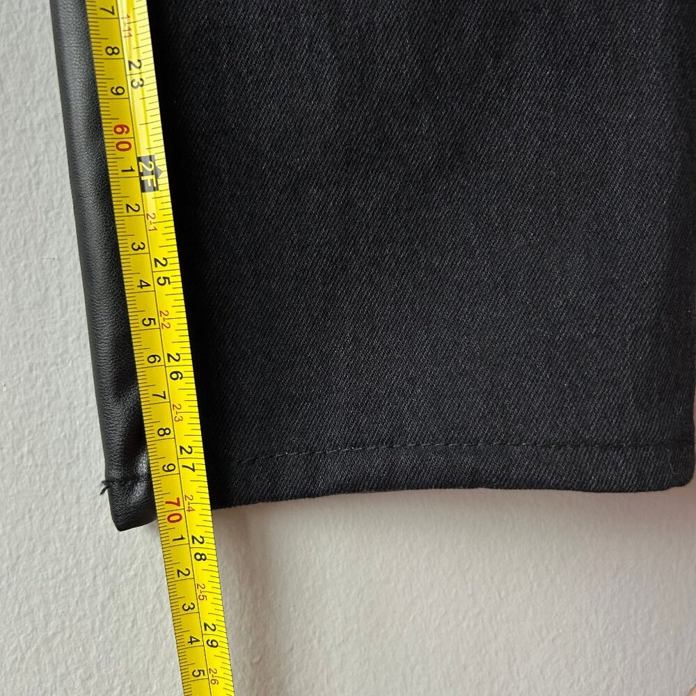 Abercrombie 90s Straight Faux Leather Jeans Women 26 Short Ultra High Rise Black - Picture 10 of 10